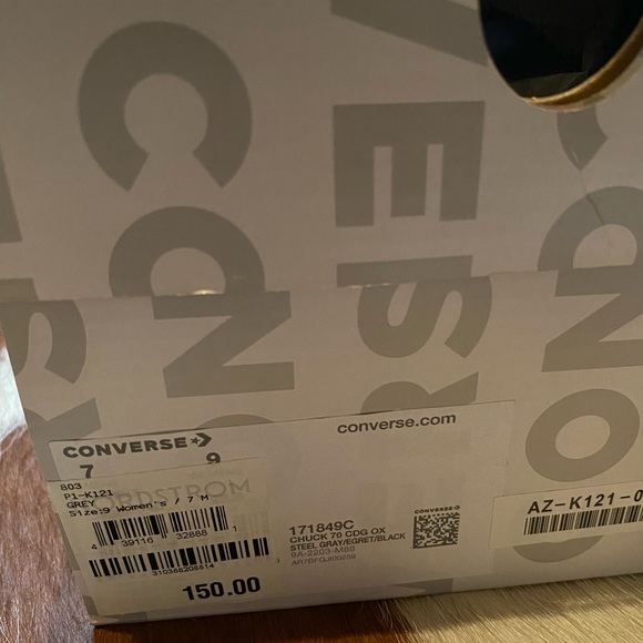 Converse Chuck Taylor worn once - Picture 10 of 10